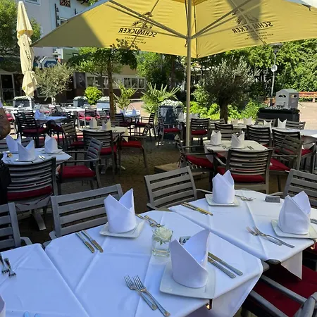 فندق Restaurant Altes Badhaus 3*