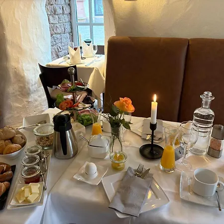 Restaurant Altes Badhaus فندق