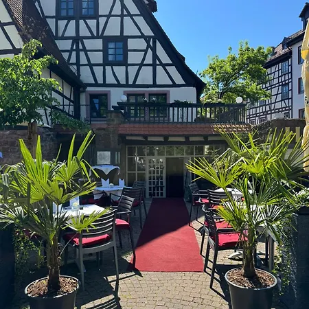 Restaurant Altes Badhaus فندق إبرباخ