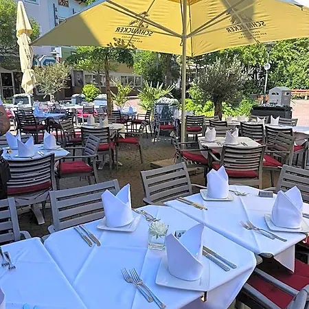 Altes Badhaus Hotell 3*
