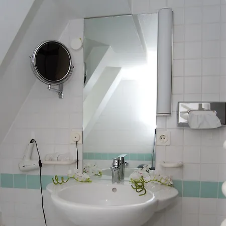 Restaurant Altes Badhaus إبرباخ