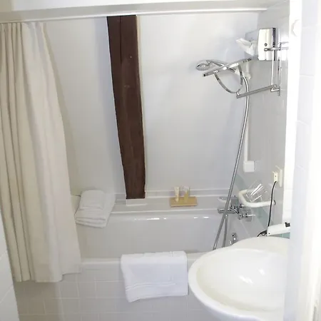 Restaurant Altes Badhaus فندق 3*